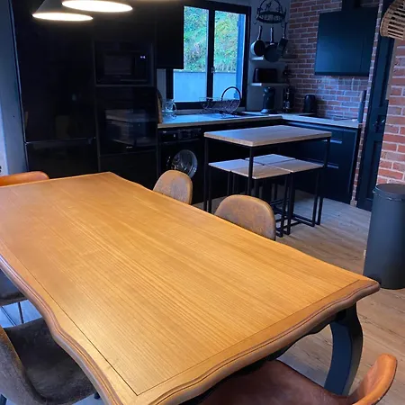 La Buissonniere, Sur Mer, Entre Et Campagne