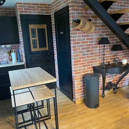 La Buissonniere, Sur Mer, Entre Et Campagne