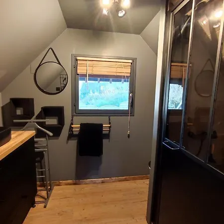 La Buissonniere, Sur Mer, Entre Et Campagne