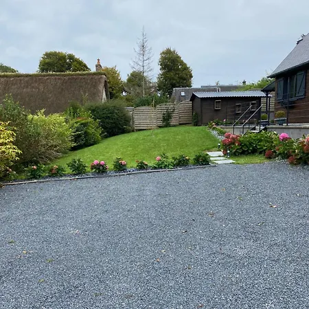 La Buissonniere, Sur Mer, Entre Et Campagne